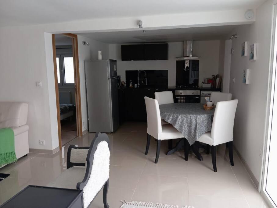 Appartement Cosy Avec Jardin Vaux-Sur-Seine المظهر الخارجي الصورة